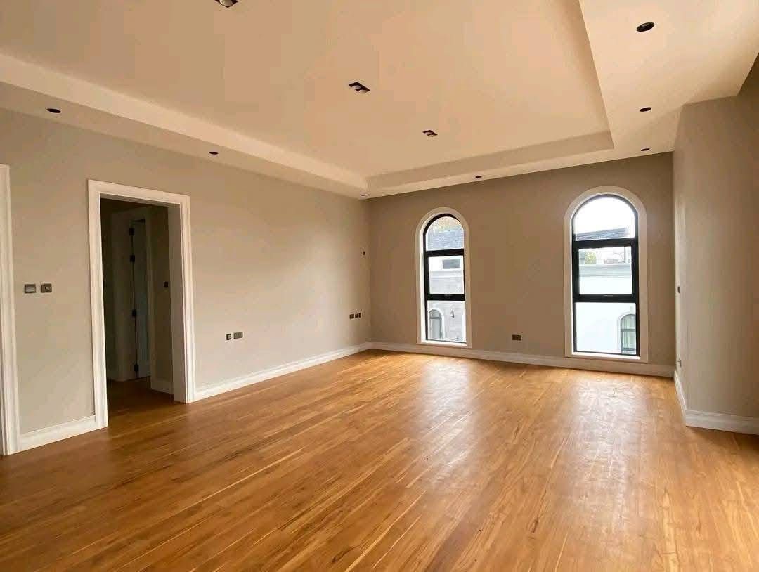 5 Bedroom and DSQ