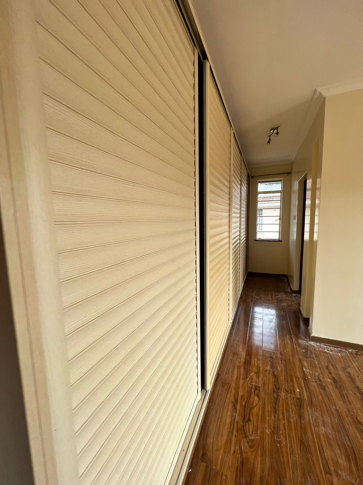 4-Bedrooms+DSQ