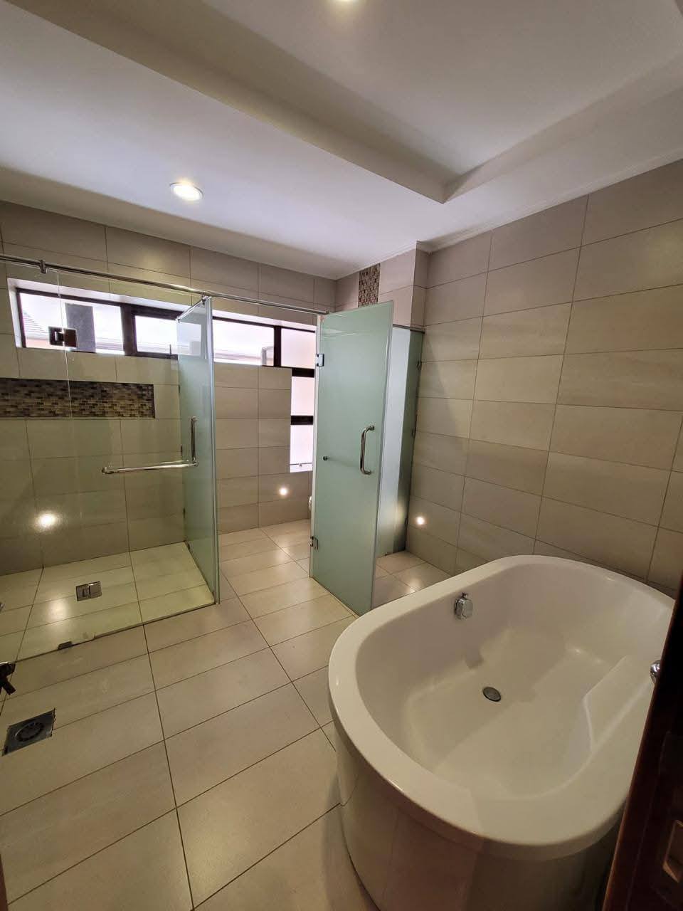 5 Bedroom Plus DSQ