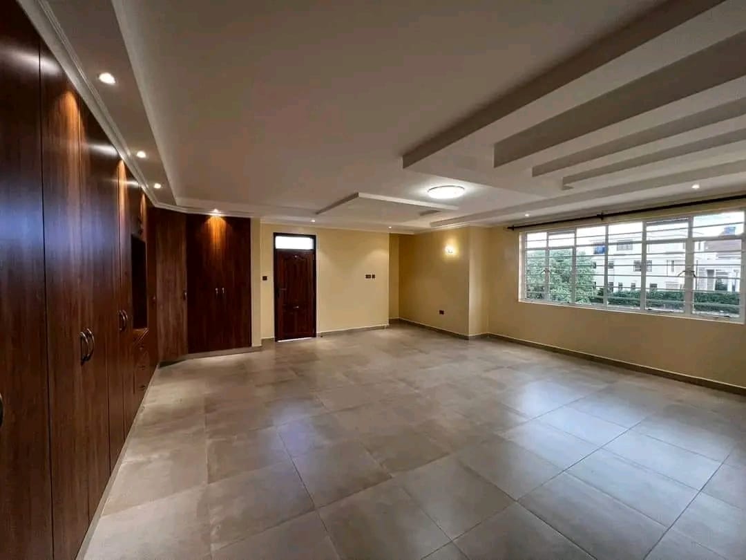 4-bedroom Townhouse+ DSQ