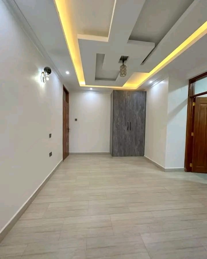 4-Bedroom+DSQ