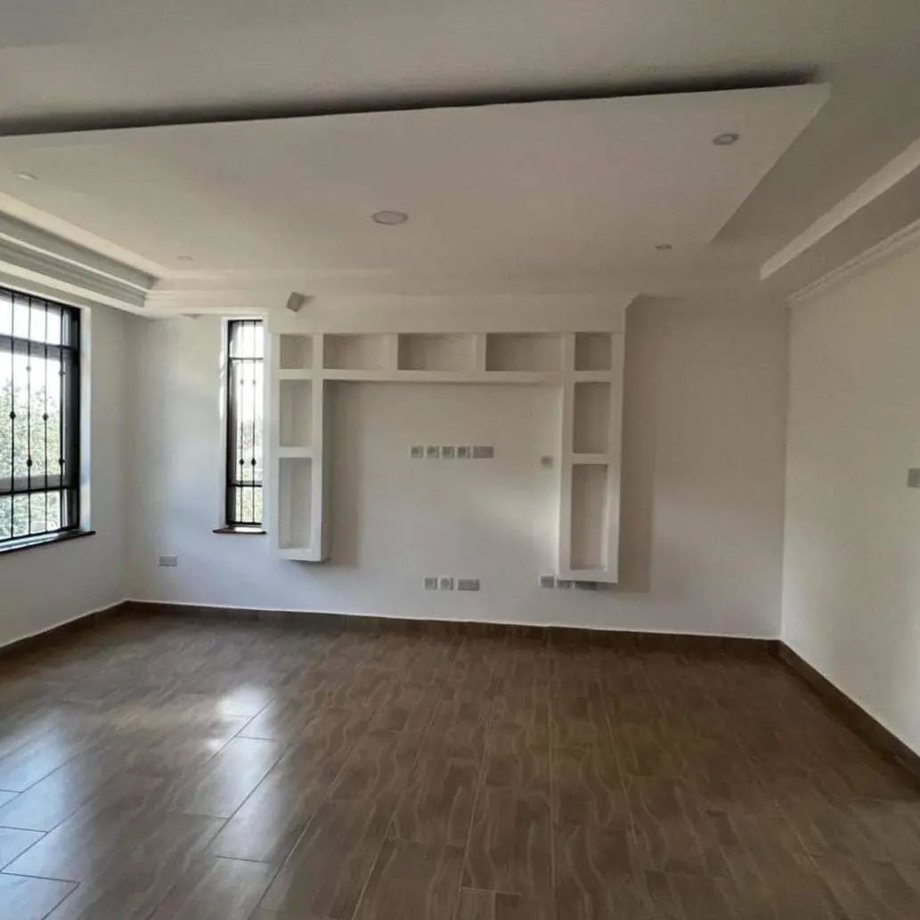 5-Bedroom