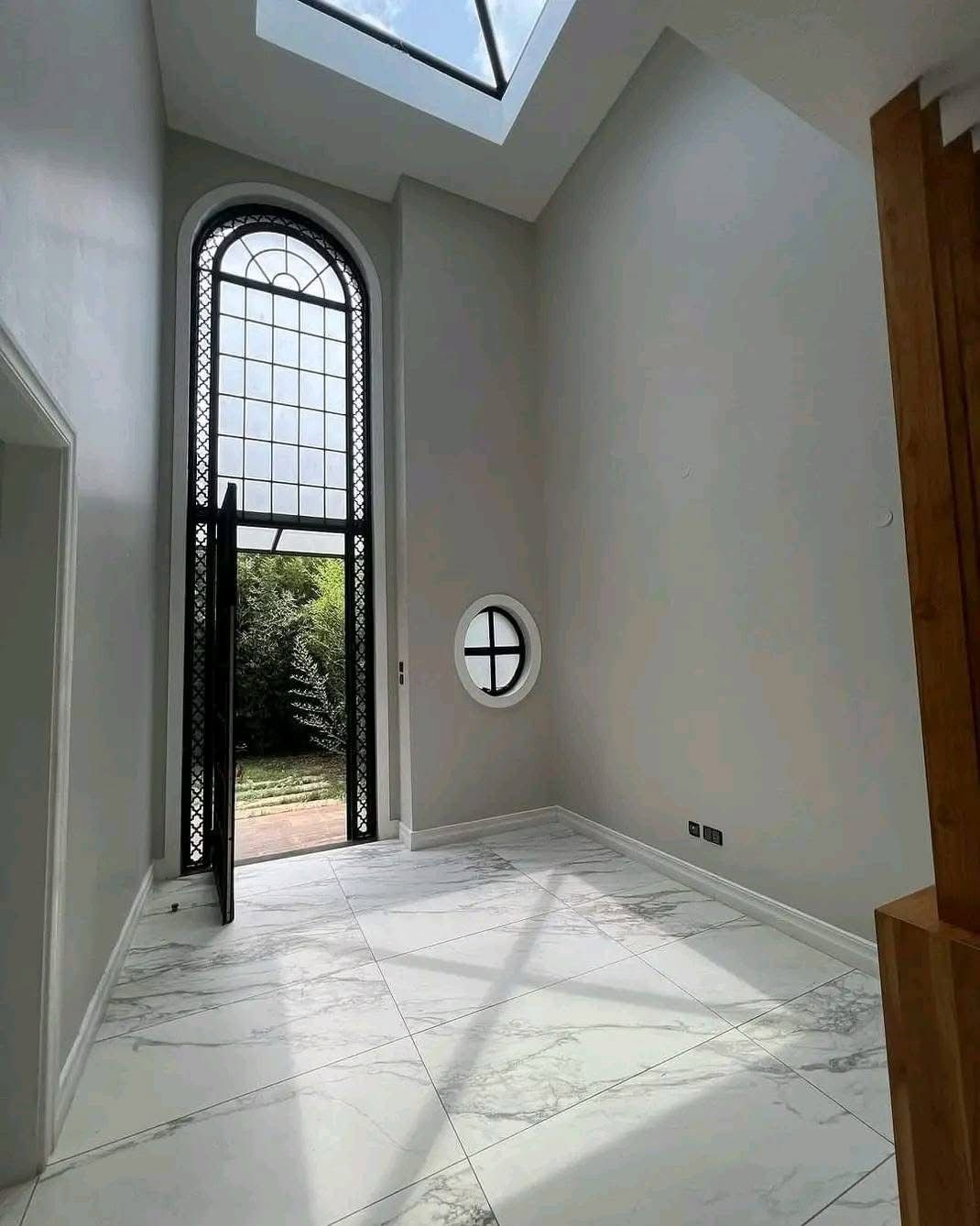 5 Bedroom and DSQ