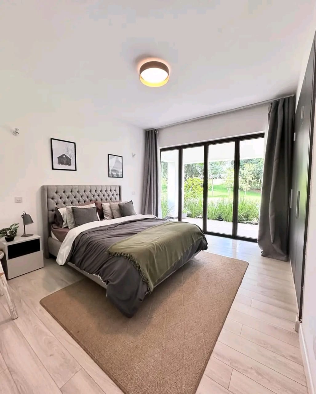 5-bedroom+DSQ