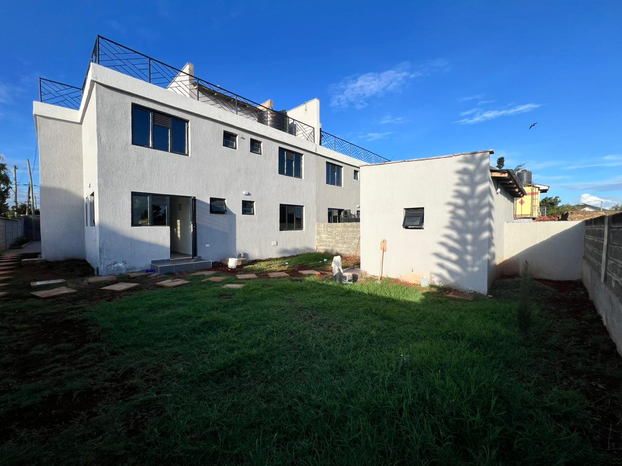 4 Bedroom Villa