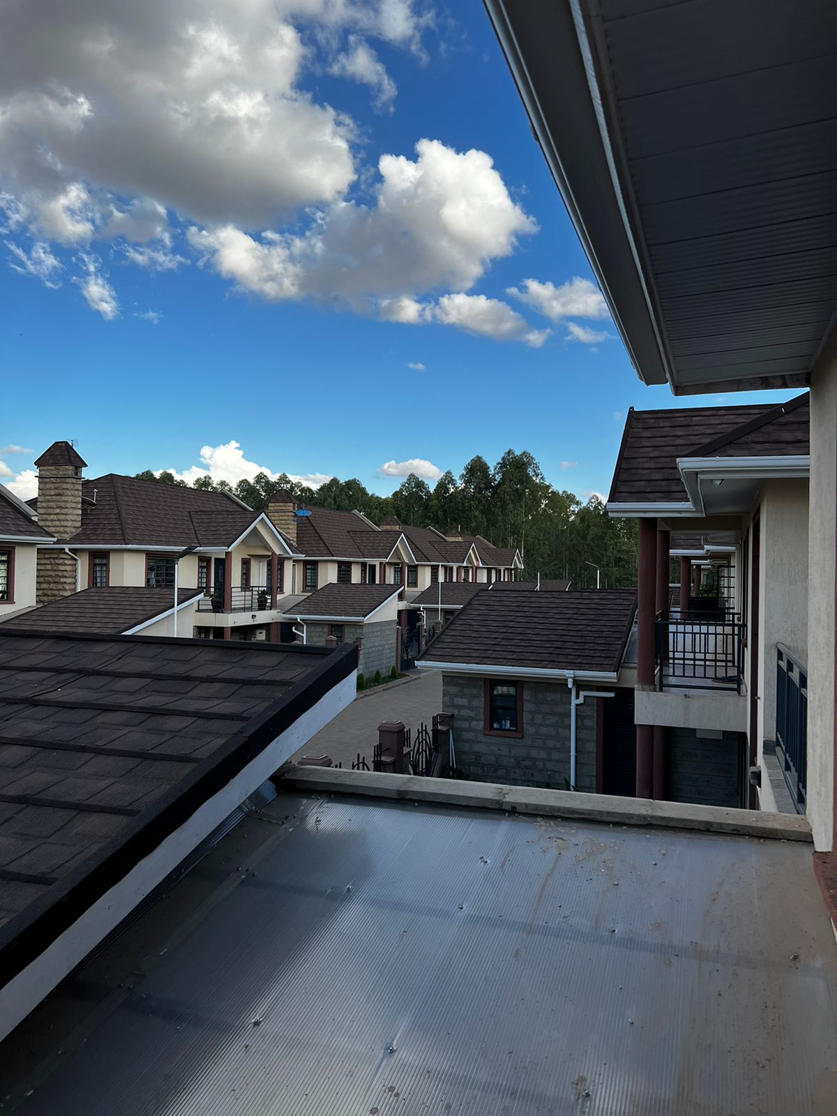 Elegant 4-Bedroom Home with SQ for Rent