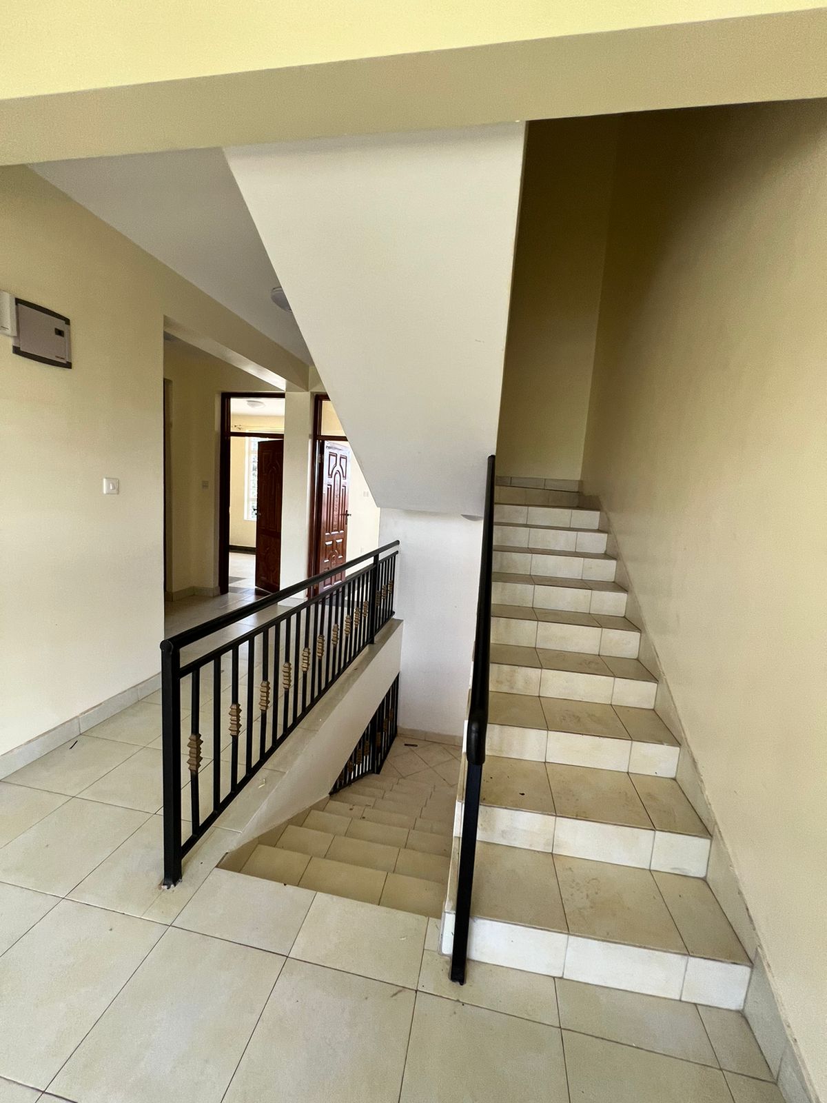 5-Bedroom