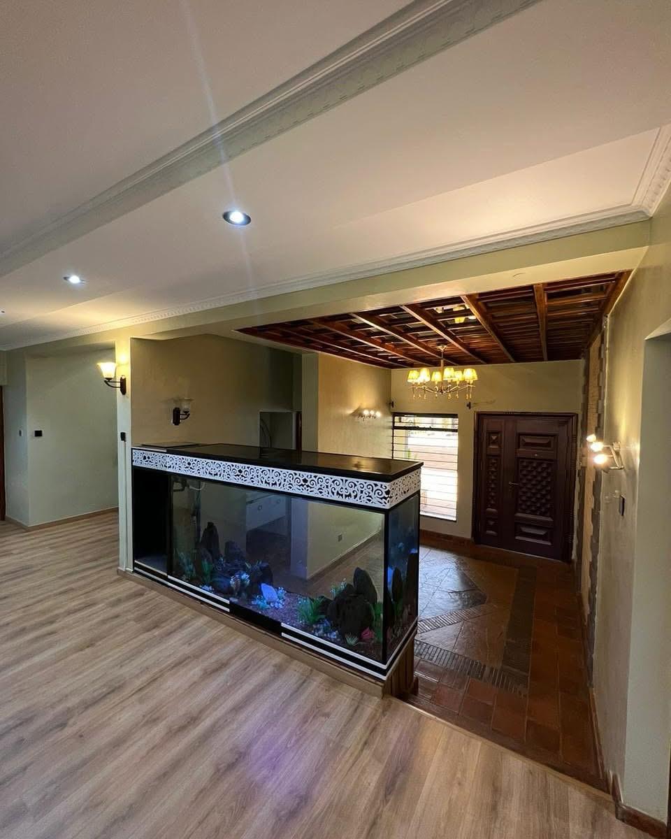 5 Bedroom