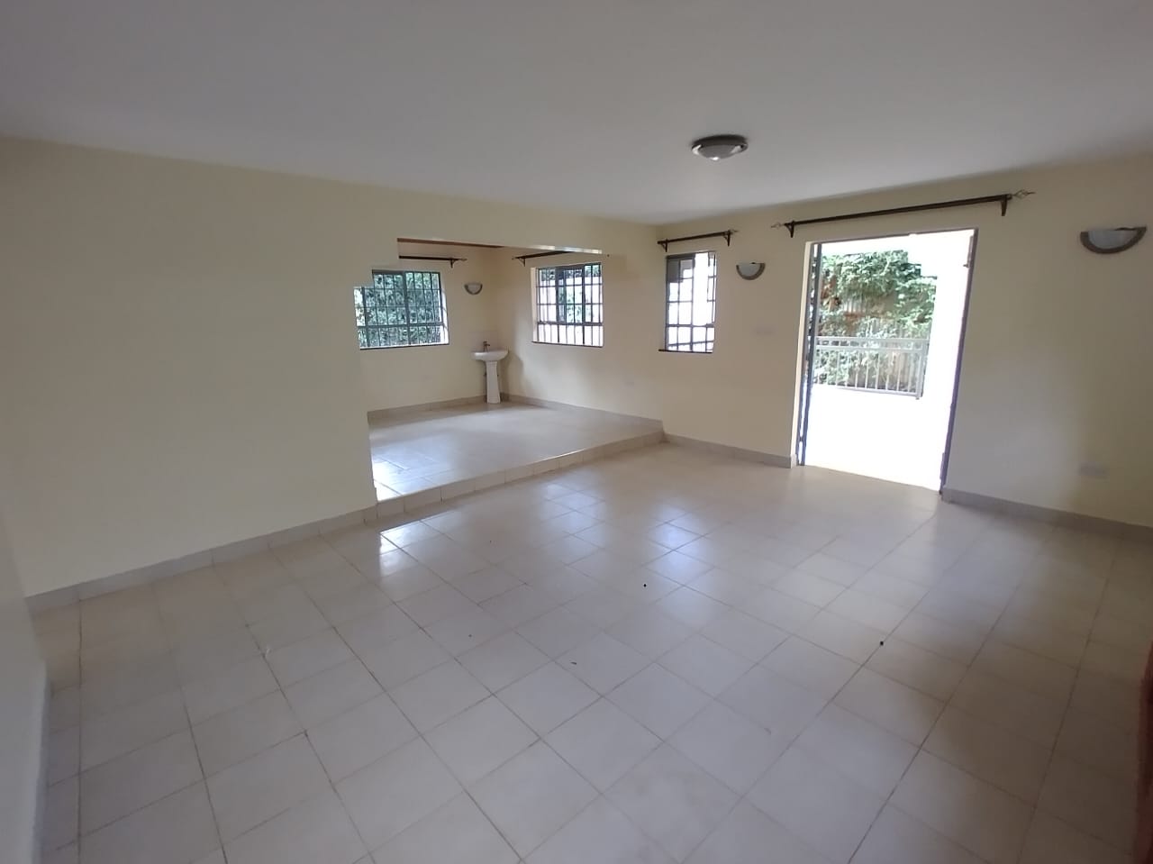 4-Bedroom+DSQ