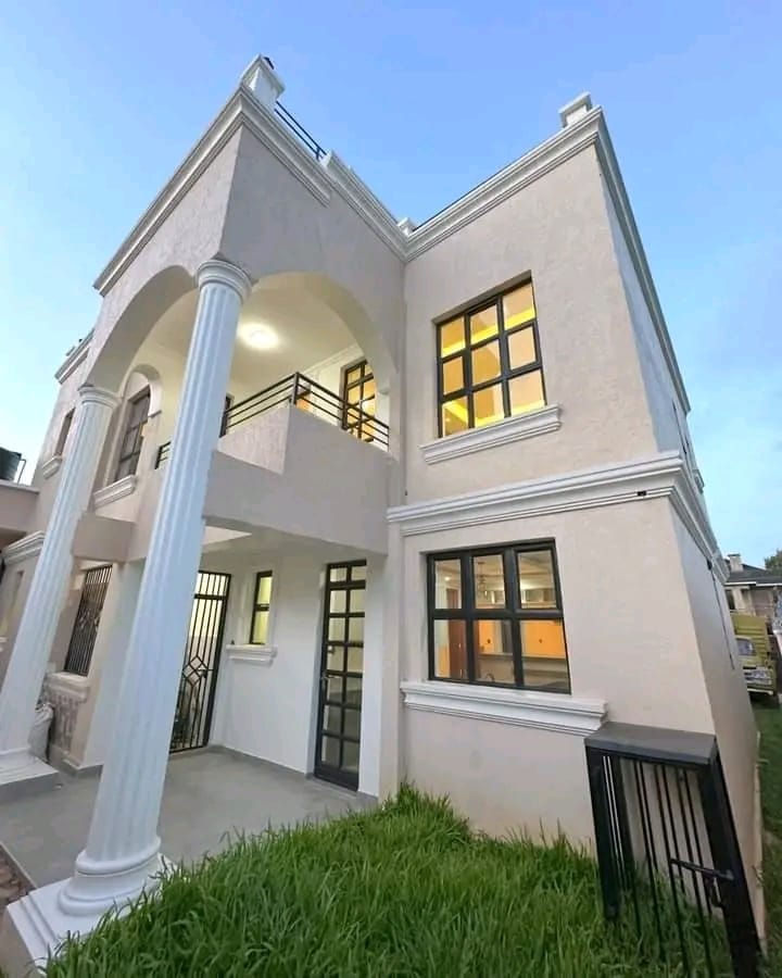 4-Bedroom+DSQ