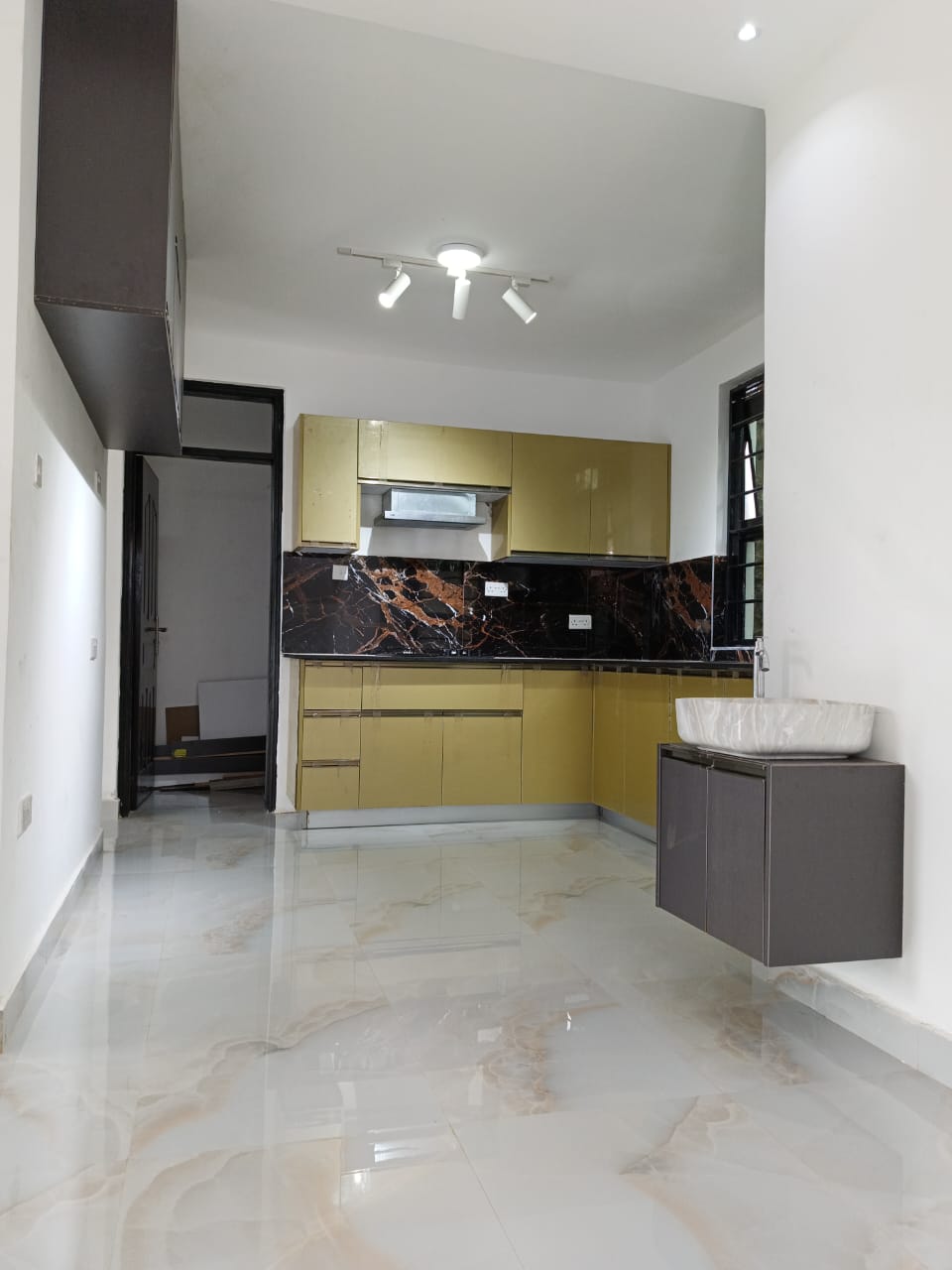 5-Bedroom+DSQ