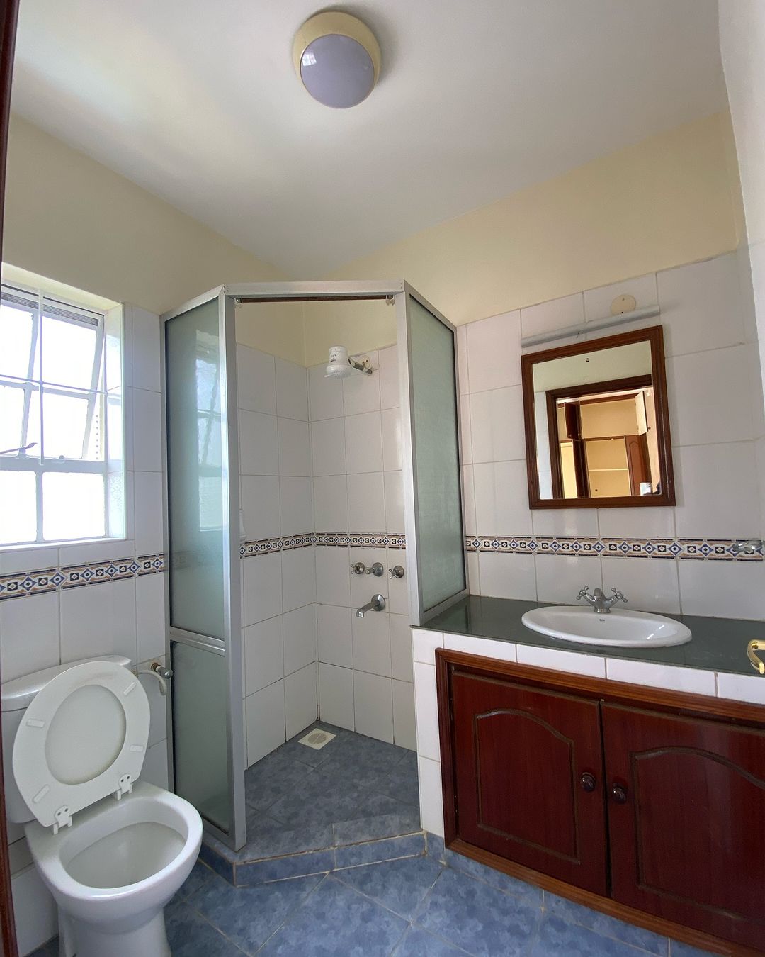 2-Bedroom