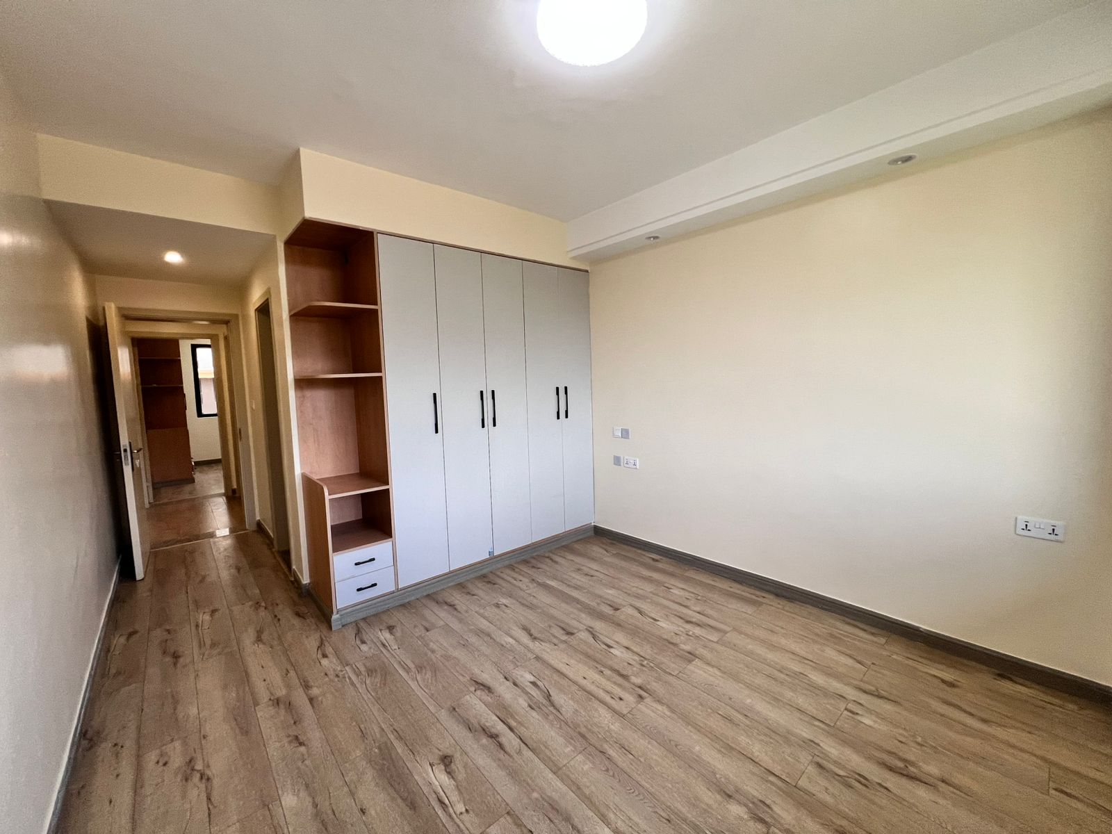 2 Bedroom Apartment