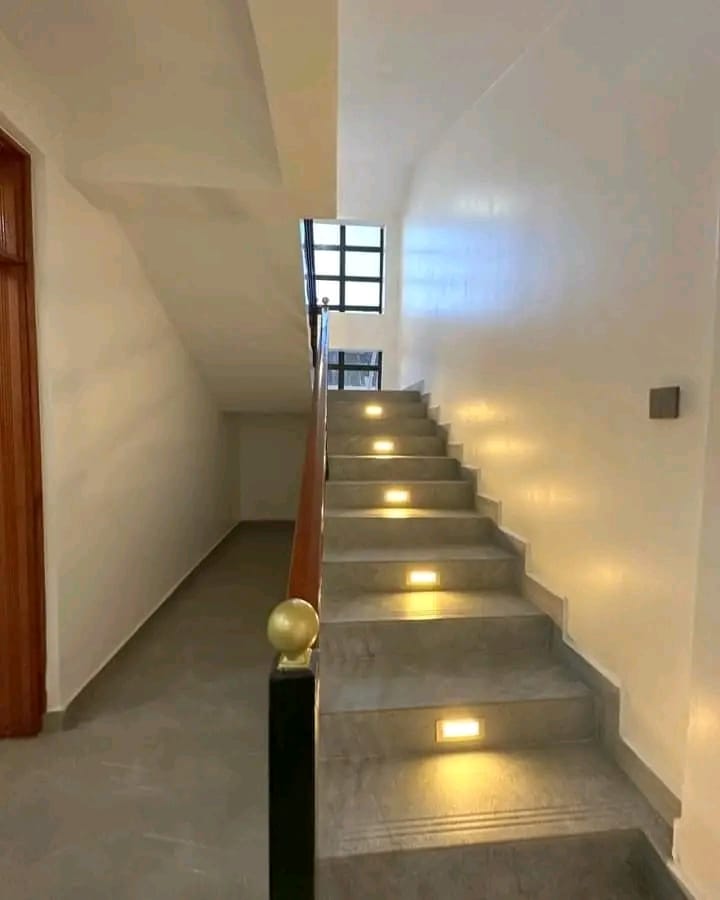 4-Bedroom+DSQ