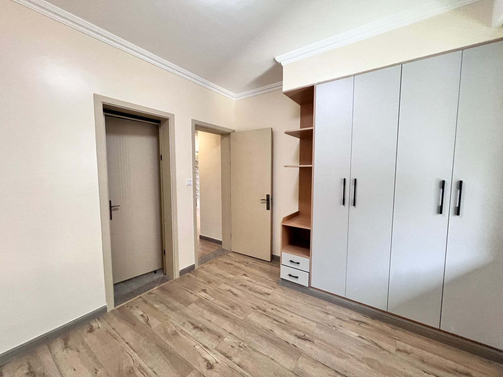 2 Bedroom Apartment