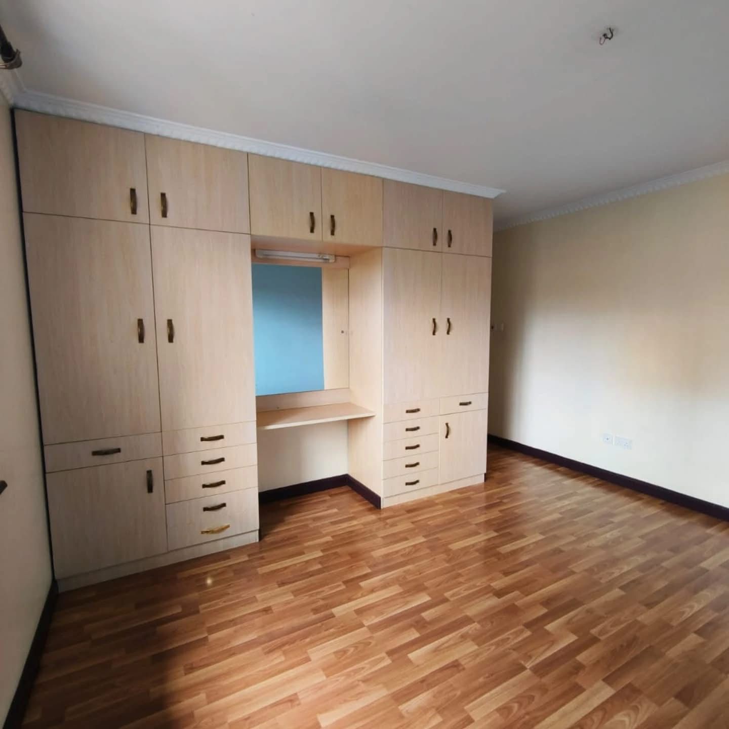 3 Bedroom Apartment