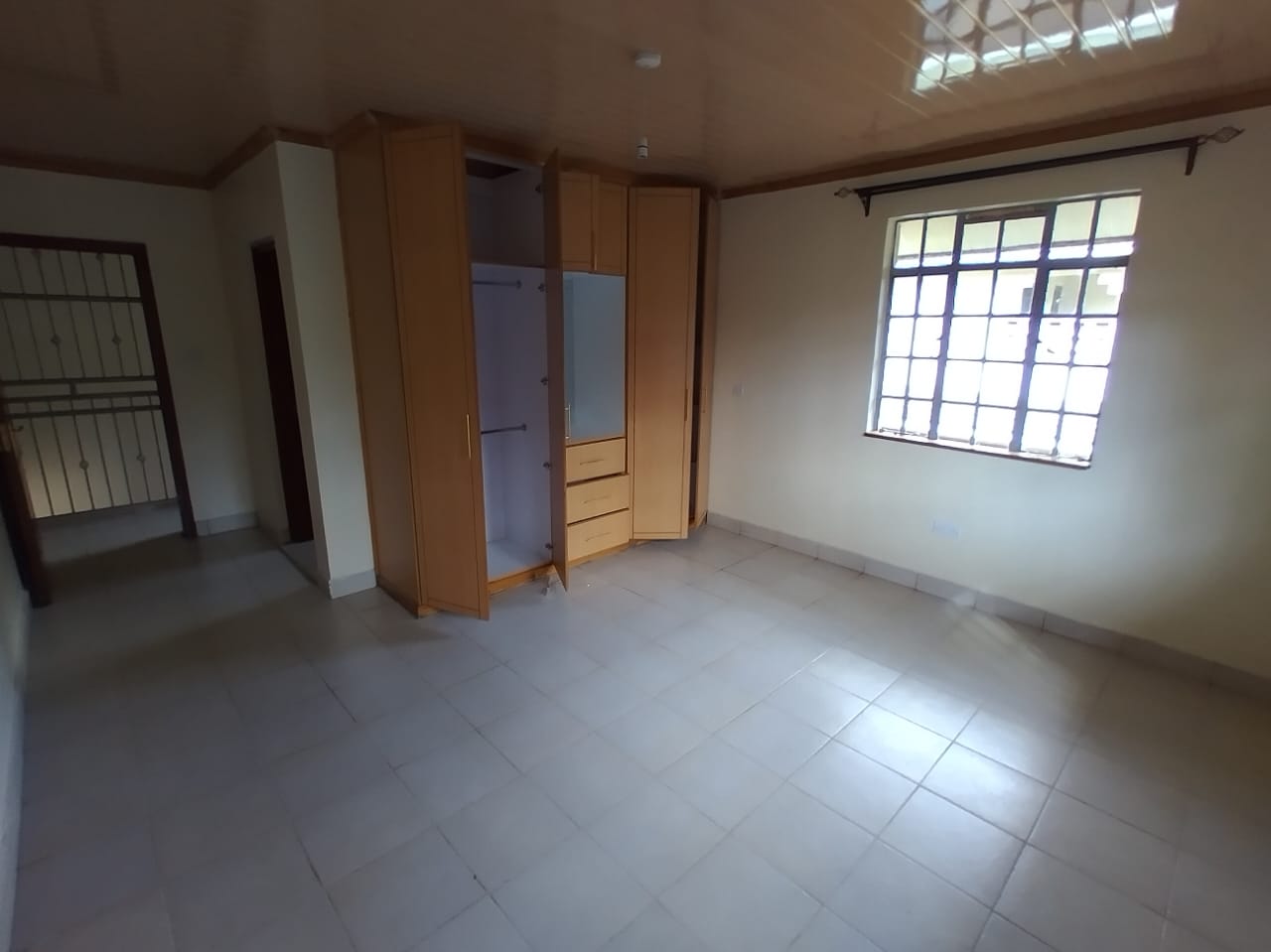 4-Bedroom+DSQ