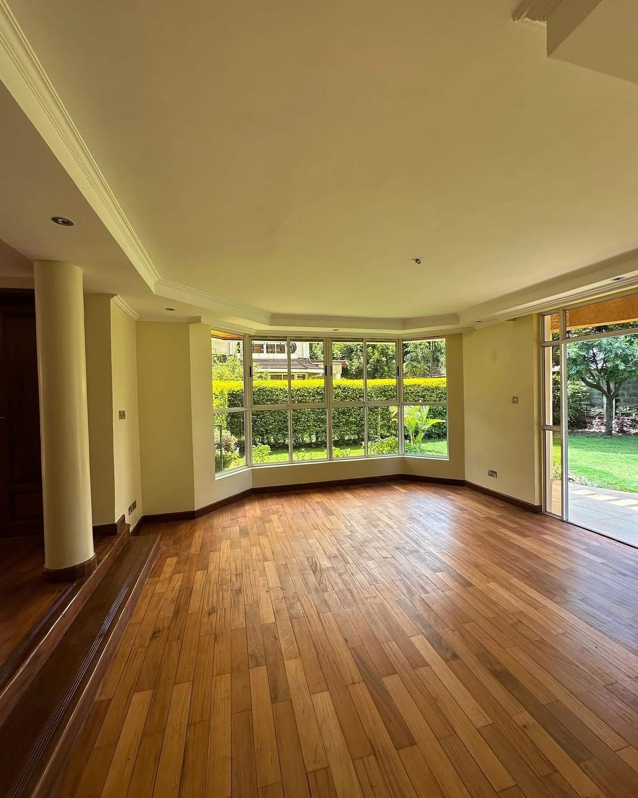 5 Bedroom plus DSQ