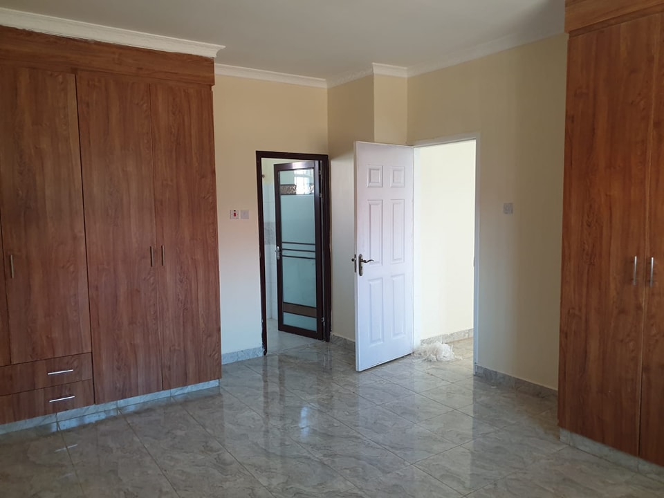 3-Bedroom+DSQ