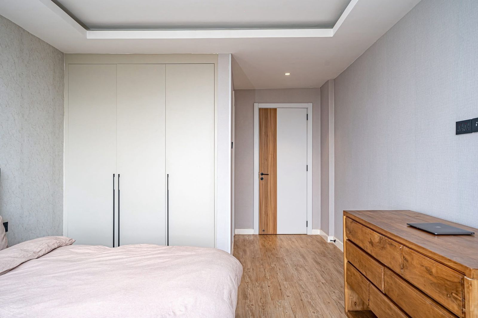 2 Bedroom