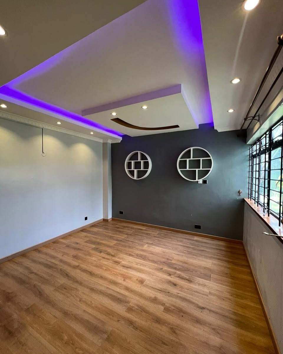 5 Bedroom