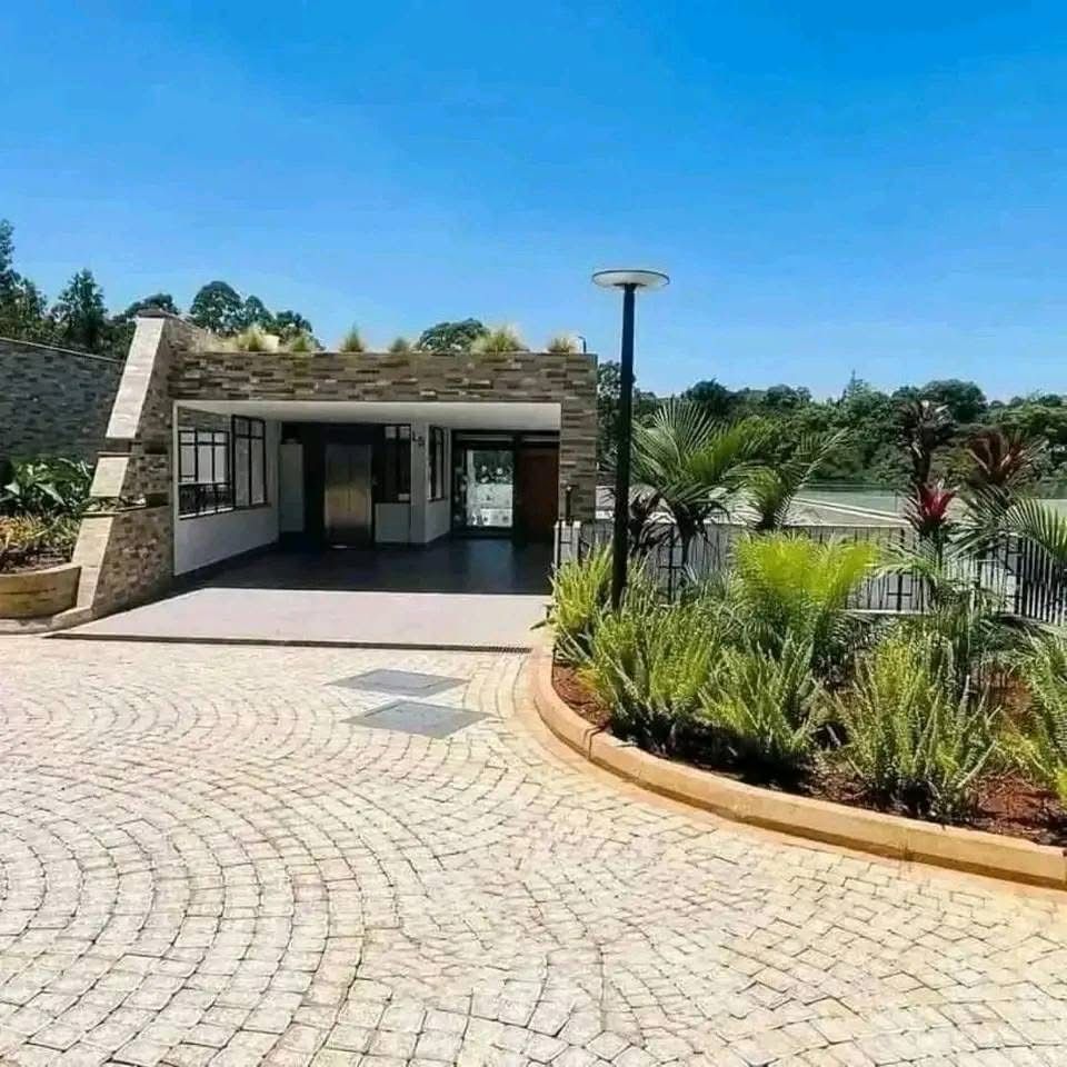 4 Bedroom Water Villa