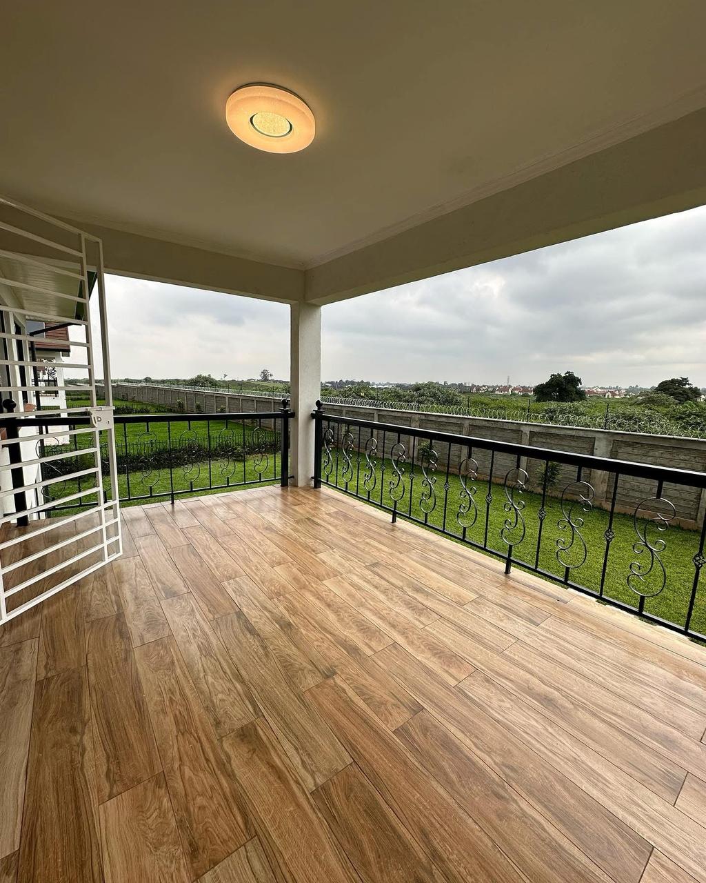 4 Bedroom Villa