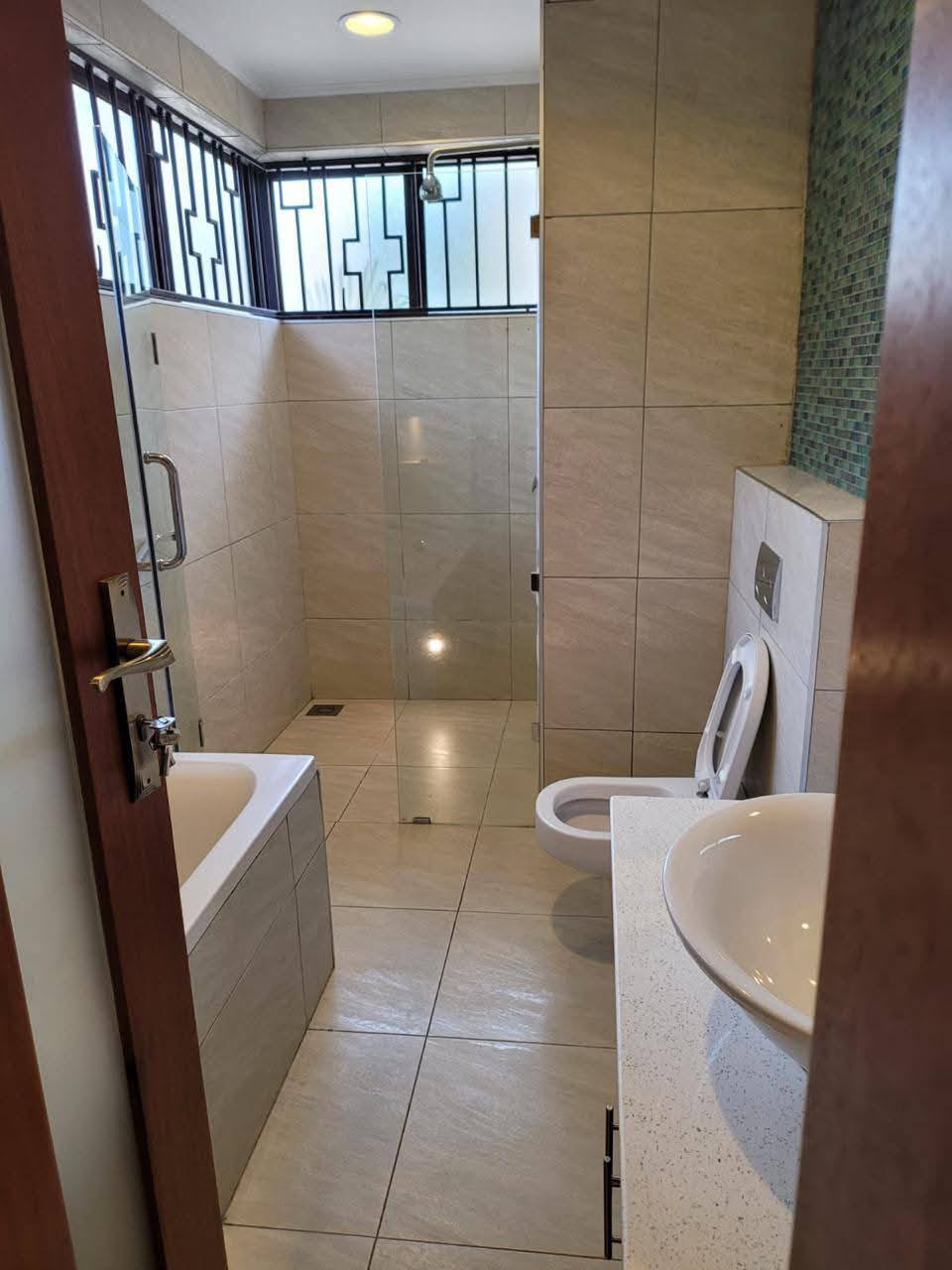 5 Bedroom Plus DSQ
