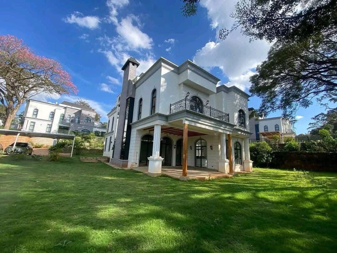 5 Bedroom and DSQ