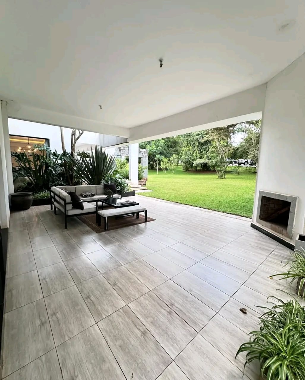 5-bedroom+DSQ