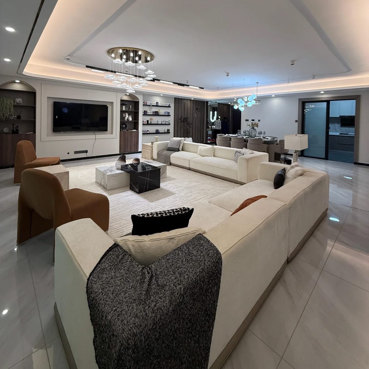 KILELESHWA LUXURY APARTMENTS FOR SALE 3,4 AND 5 BEDROOMS +DSQ