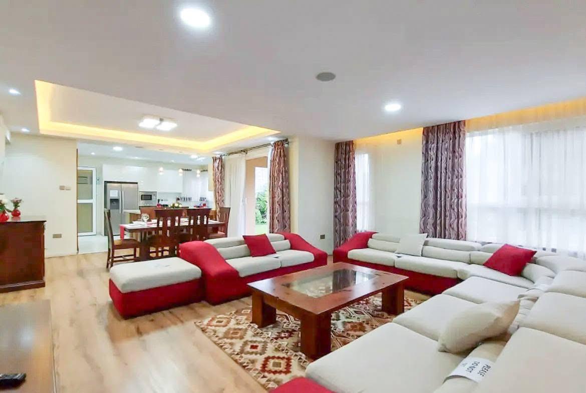 4 Bedroom Townhouse