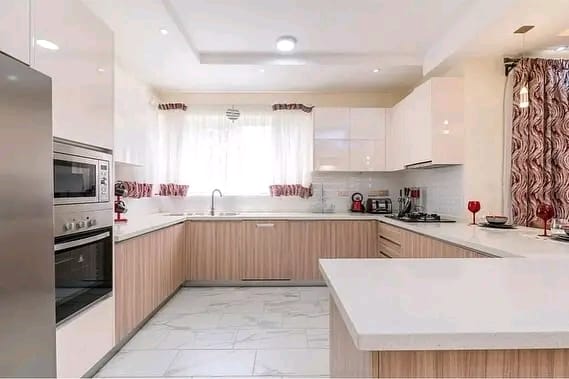 4-Bedroom+DSQ