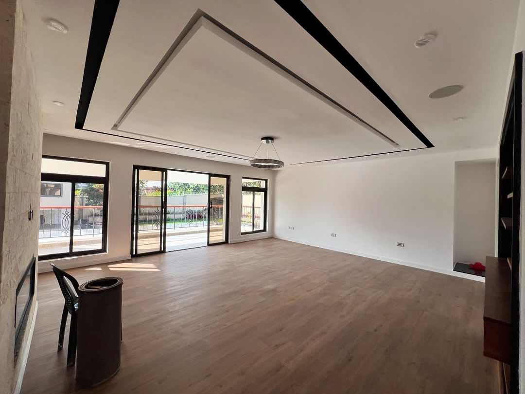 5-Bedroom+2DSQ
