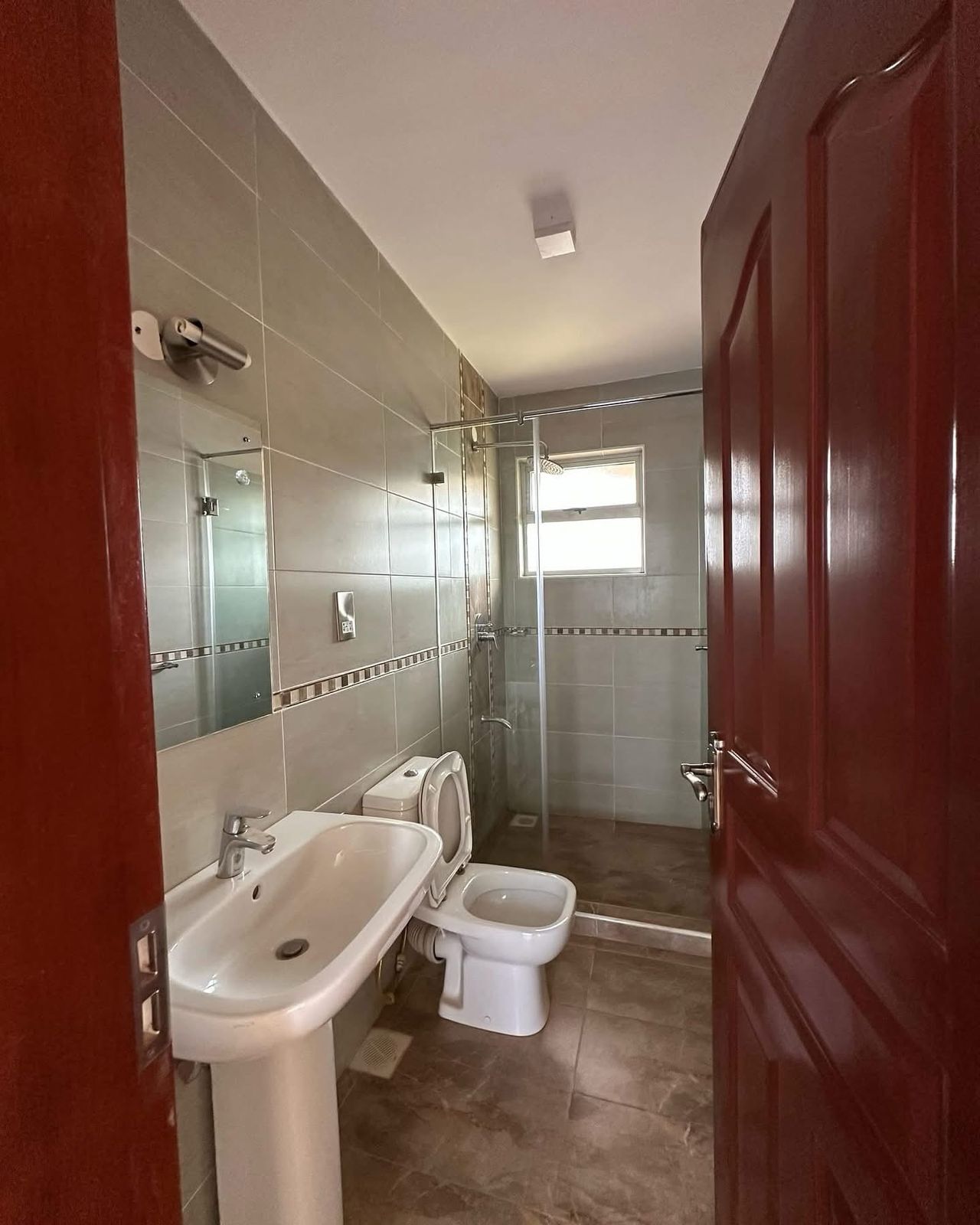 5 Bedroom plus DSQ