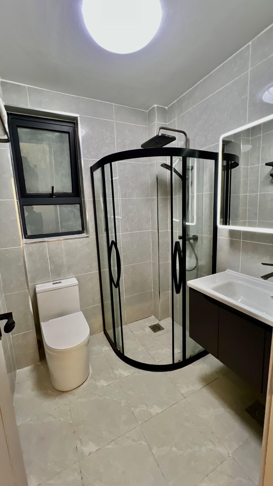3 Bedroom Apartment