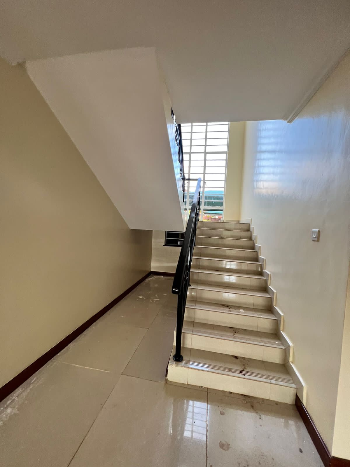 4-Bedrooms+DSQ