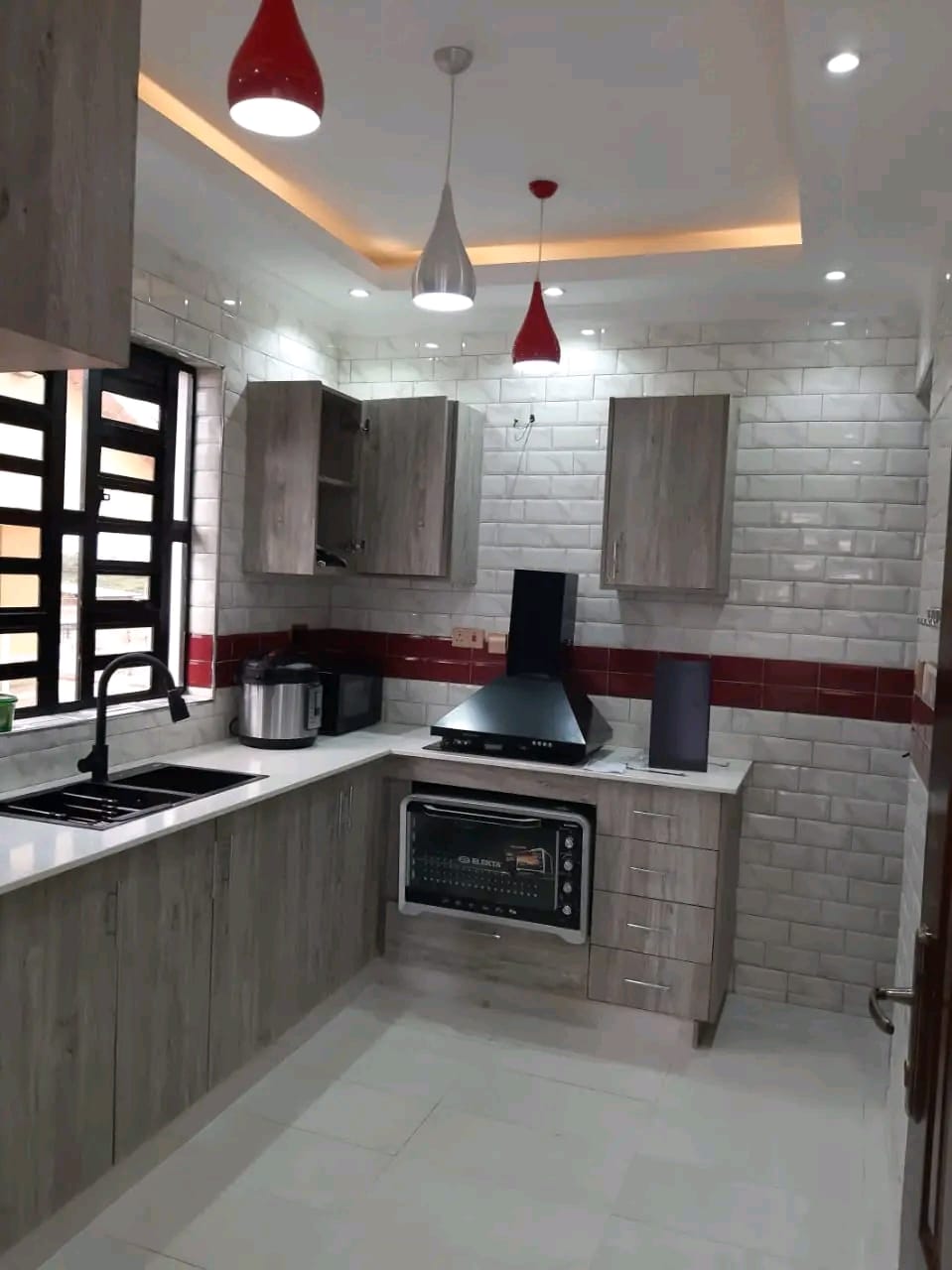 6-Bedroom+2DSQ
