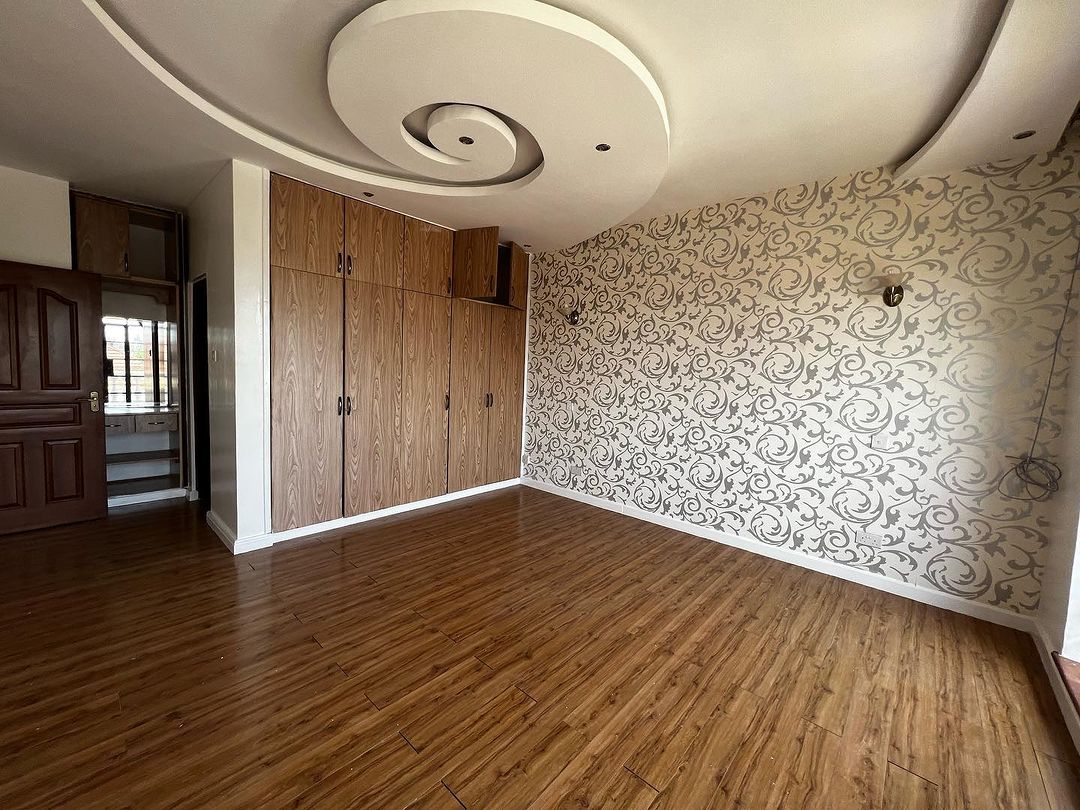 4-Bedroom Villa
